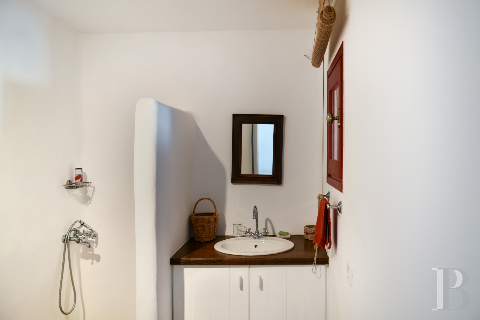 Three former sheepfolds united by a beautiful spirit by the sea in Tinos, the Cyclades - photo  n°23